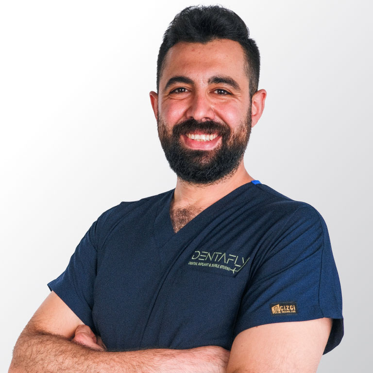 https://www.dentaflyklinik.com/wp-content/uploads/2025/04/dt-anil-comruk.jpg